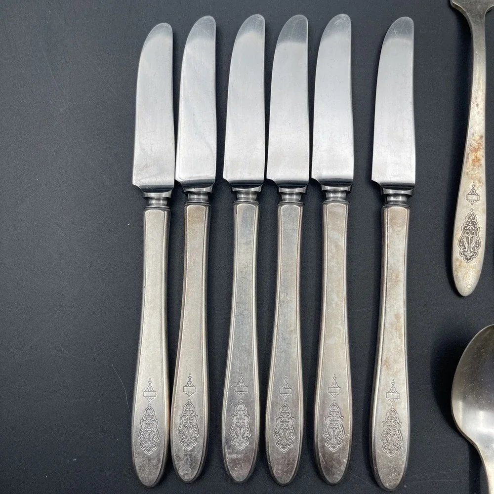 Oneida Community Bird of Paradise Silverplate Flatware Lot 18 Pc 1923